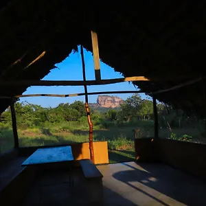 Rezort Rock Gate, Sigiriya